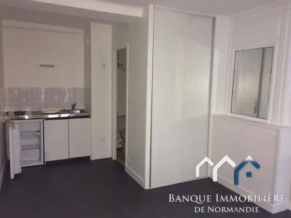 Appartement 1 pièce 17 m² 