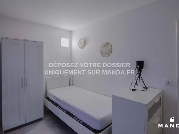Studio 5 pièces 