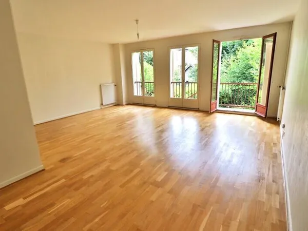 Duplex 5 pièces 145 m² 