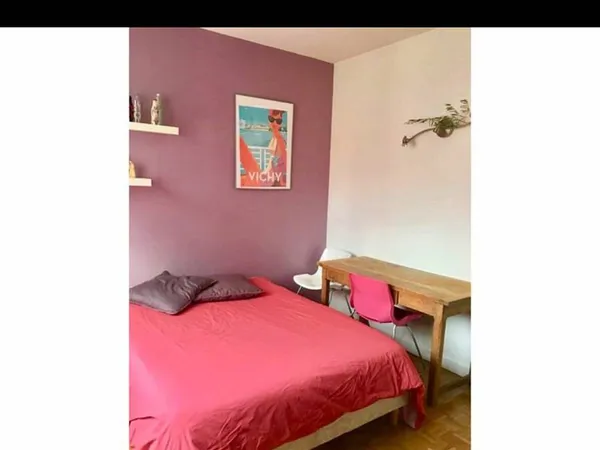Loue chambre chez l'habitant 