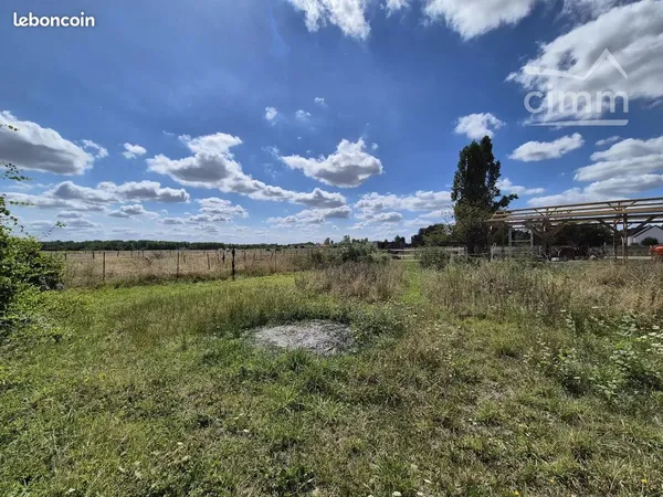Terrain 11000 m² Mont-près-Chambord 