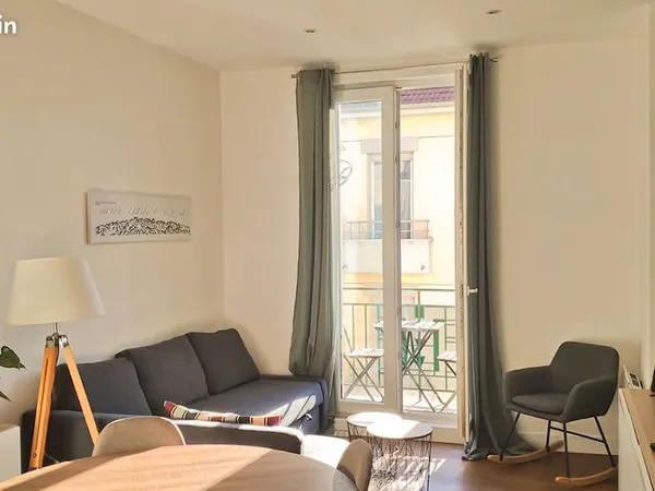 T2 entièrement rénové de 38 m² quartier aigle/mutualiste 