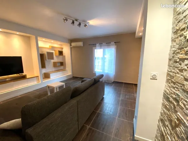 GRAND APPARTEMENT MEUBLÉ - 94 m² - PRÊT À VIVRE 🌟 