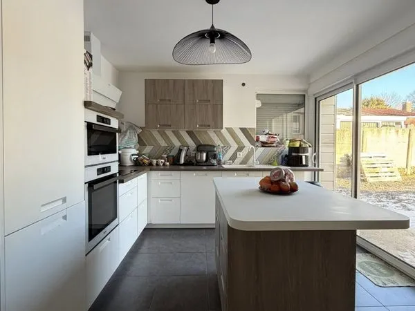 Maison 6 pièces 90 m² 