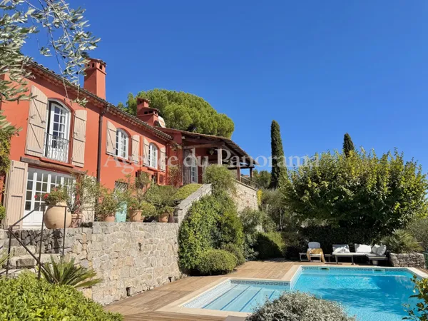 CO-EXCLUSIVITE - UNIQUE ET AUTHENTIQUE SPLENDIDE MAS AVEC VUE ME 