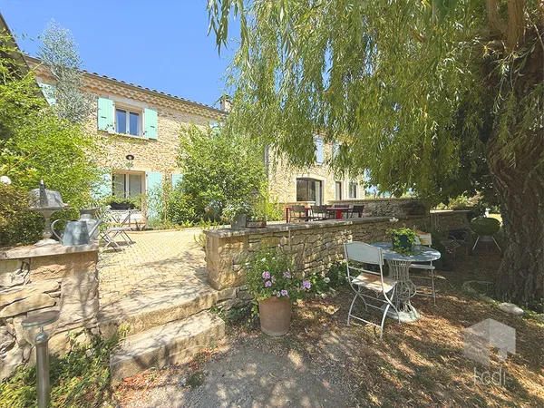 Secteur MONTBOUCHER SUR JARBRON, propriété 300 m2 