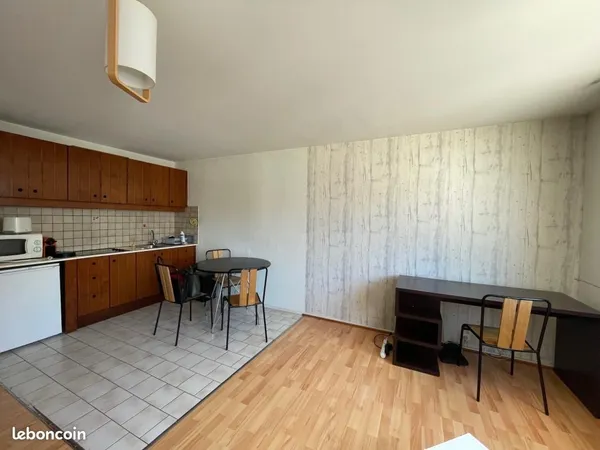 Studio 1 pièce 34 m² 