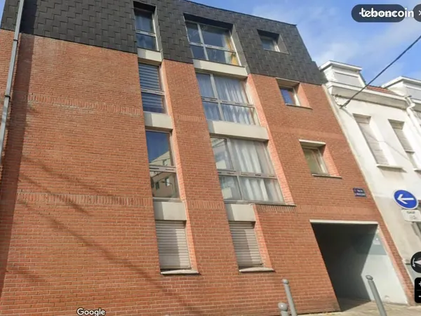 Studio 1 pièce 45 m² 