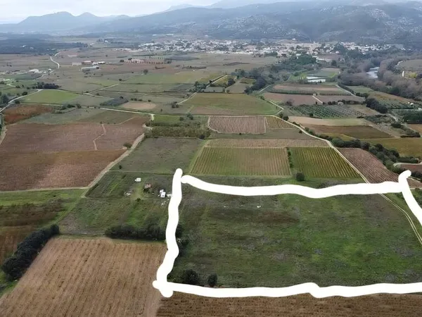 Terrain 12300 m² 