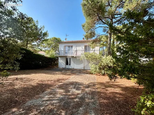 Maison 6 pièces 134 m² 