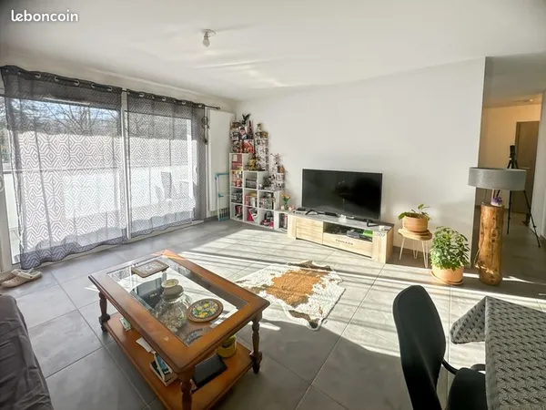 Appartement 3 pièces 65 m² 