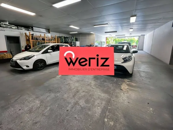 Entrepôt 200 m² 