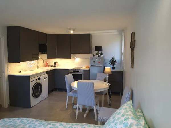 Studio 1 pièce 34 m² 
