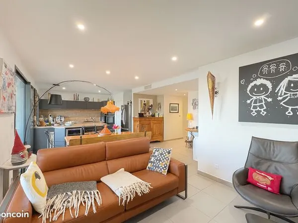 Appartement 4 pièces 89 m² 
