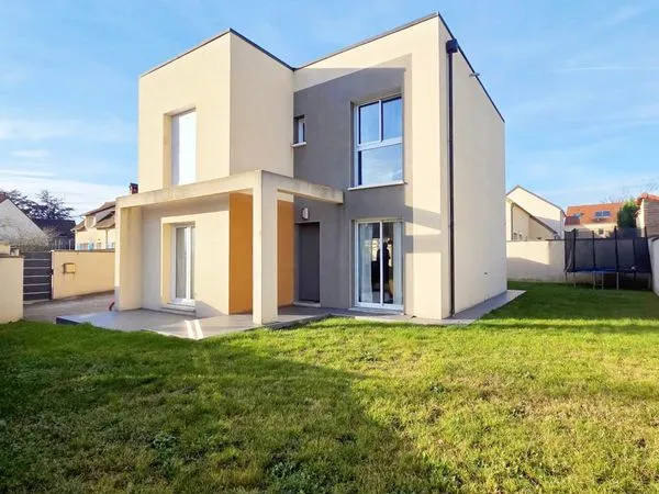 Maison 6 pièces 115 m² 