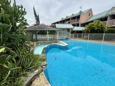 Nouveau ! Studio dans résidence avec piscine 