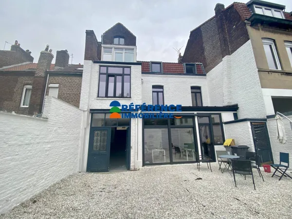 Immeuble 280 m² 