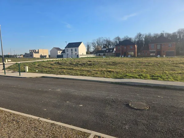 Terrain 472 m² 