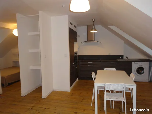 T2 meublé esprit loft 