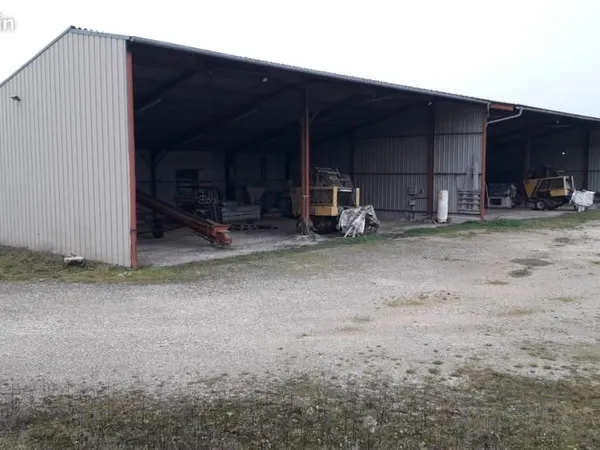Loue ou vend Hangar 