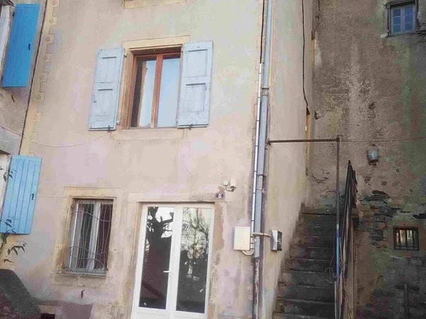 Immeuble 3 pièces 80 m² 