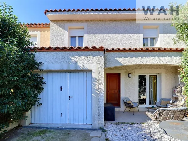 VENTE VILLA PIECES + GARAGE - SAINT-MATHIEU-DE-TREVIERS 