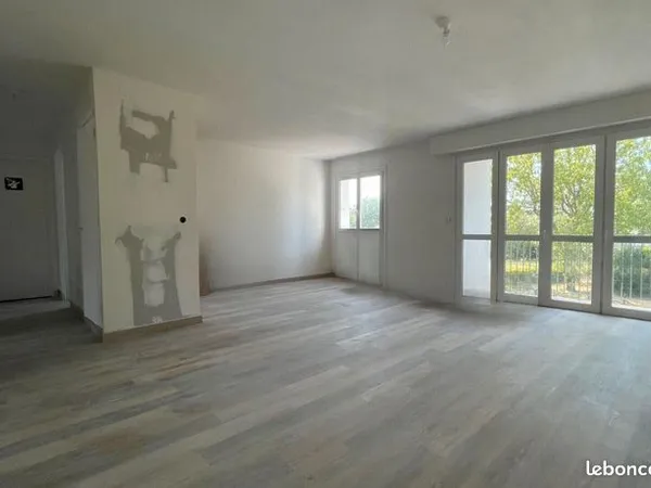 Appartement 5 pièces 84 m² 