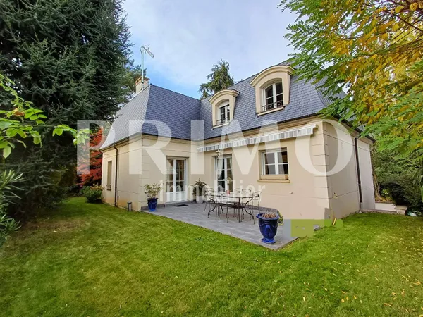 Maison 8 pièces 140 m² 