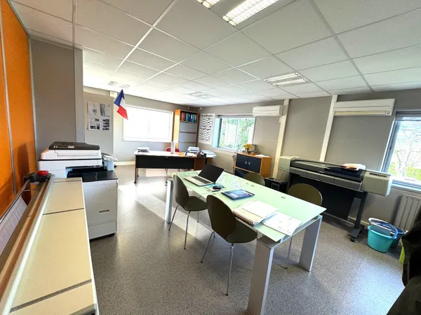 Gradignan - à louer de suite Bureaux 53 m2 