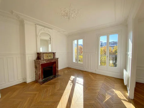 Loue T3 - 66.5m² - Paris 