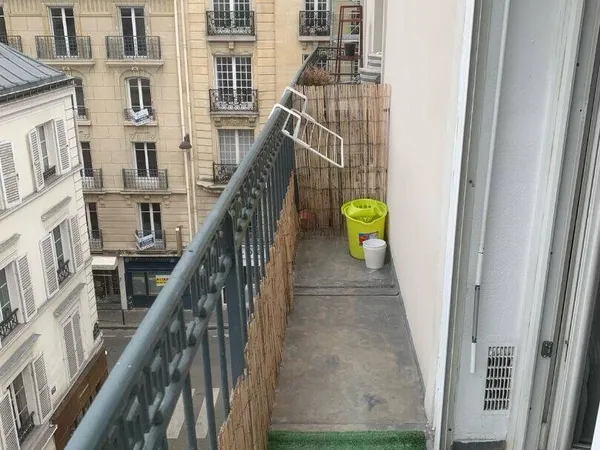 Appartement 1 pièce 14 m² 