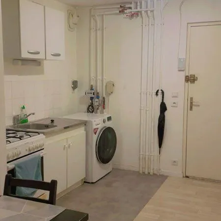 Location, studio, 30 m² 