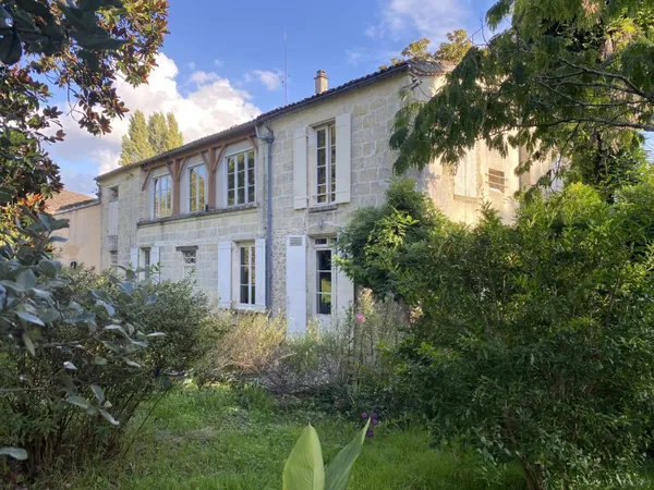 Villa 18 pièces 454 m² 