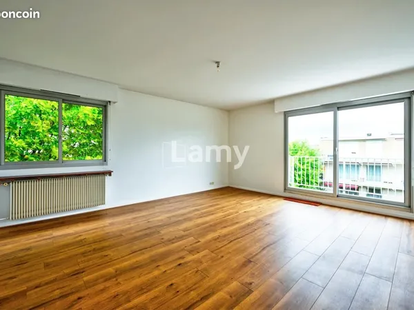 Appartement 3 pièces 69 m² 