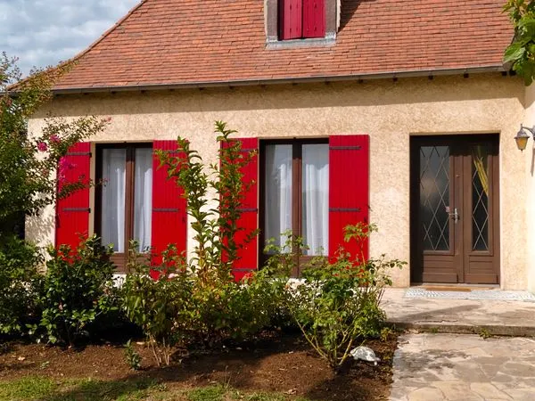 COUP DE CŒUR : Superbe Périgourdine rénovée de 150 m² sur un jardin arboré - Prête à vivre 
