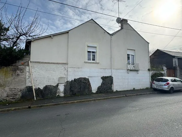 ✨ Maison 81 m² à rénover + 2 terrains constructibles 200 M2 - Gros potentiel 
