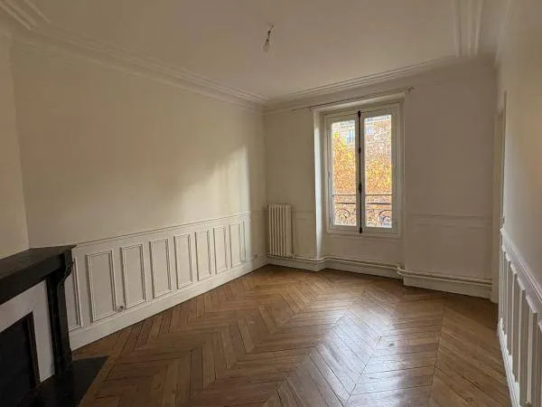 Loue T3 - 54.63m² - Paris 