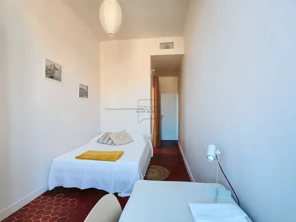 Chambre à louer dans une colocation de filles 13001 