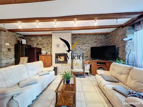 Maison 8 pièces 164 m² 