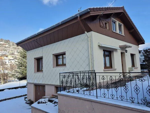 Maison 6 pièces 87 m² 