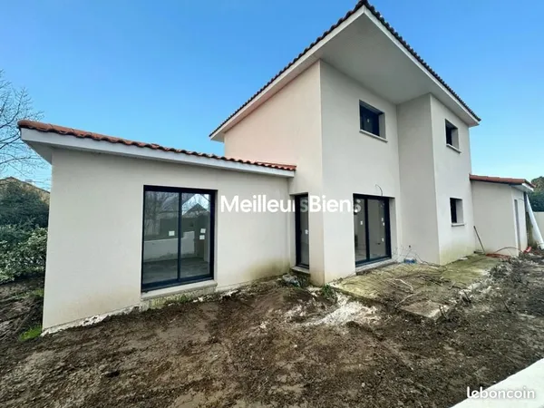 Maison 6 pièces 123 m² 