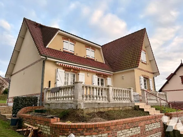 Maison 6 pièces 143 m² 