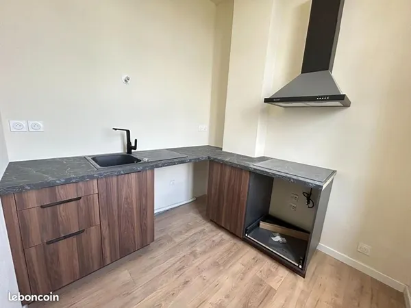 Appartement 1 pièce 32 m² 