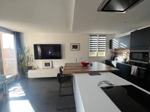 Appartement 4 pièces 80 m² 