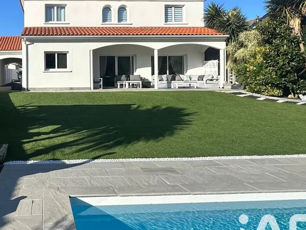 Vente Demeure 6 pièces 