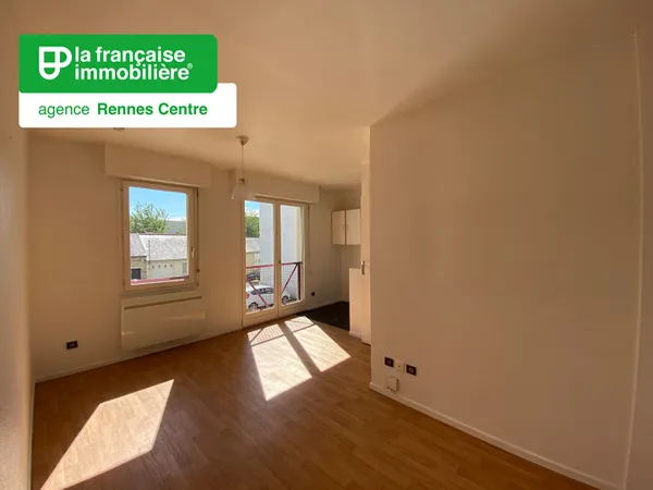 Appartement Type Studio à louer - Non meublé - Stationnement - Centre ville - Vélodrome - Rennes 