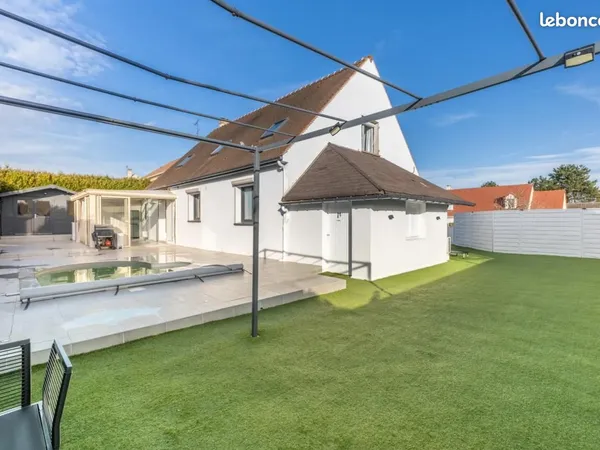 Maison 10 pièces 158 m² 