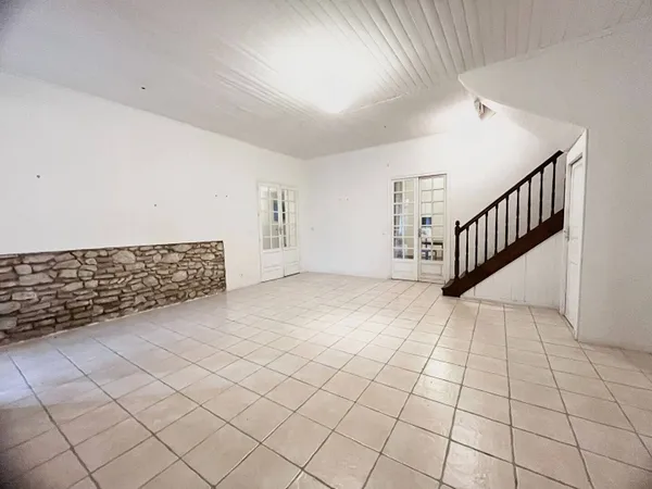 Maison 7 pièces 212 m² 