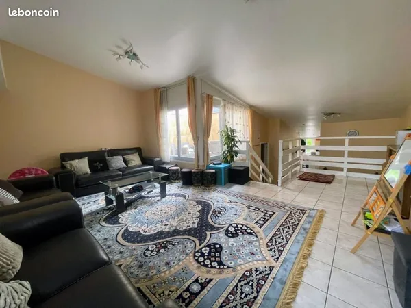 Appartement 4 pièces 93 m² 