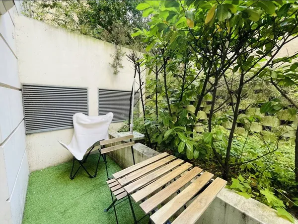 Studio 1 pièce 18 m² 